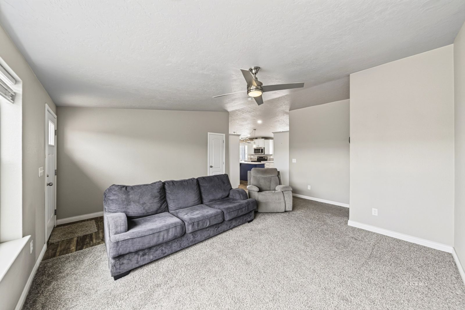 1019 Meadow View Drive Property Photo 14