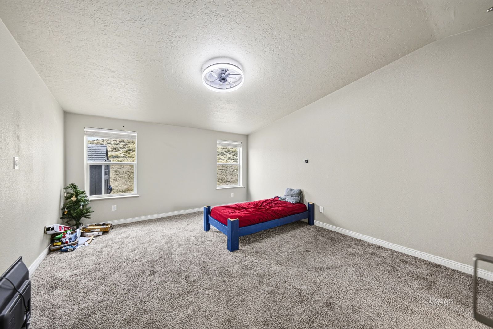 1019 Meadow View Drive Property Photo 17