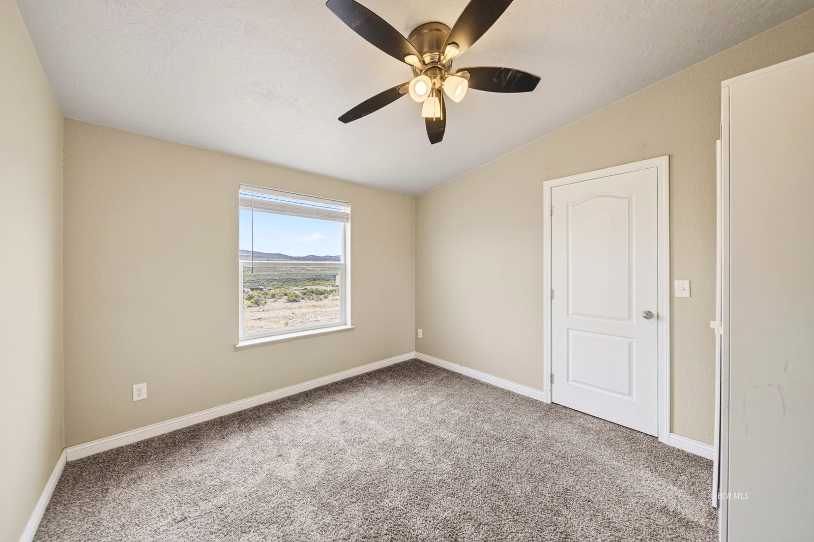 1019 Meadow View Drive Property Photo 24
