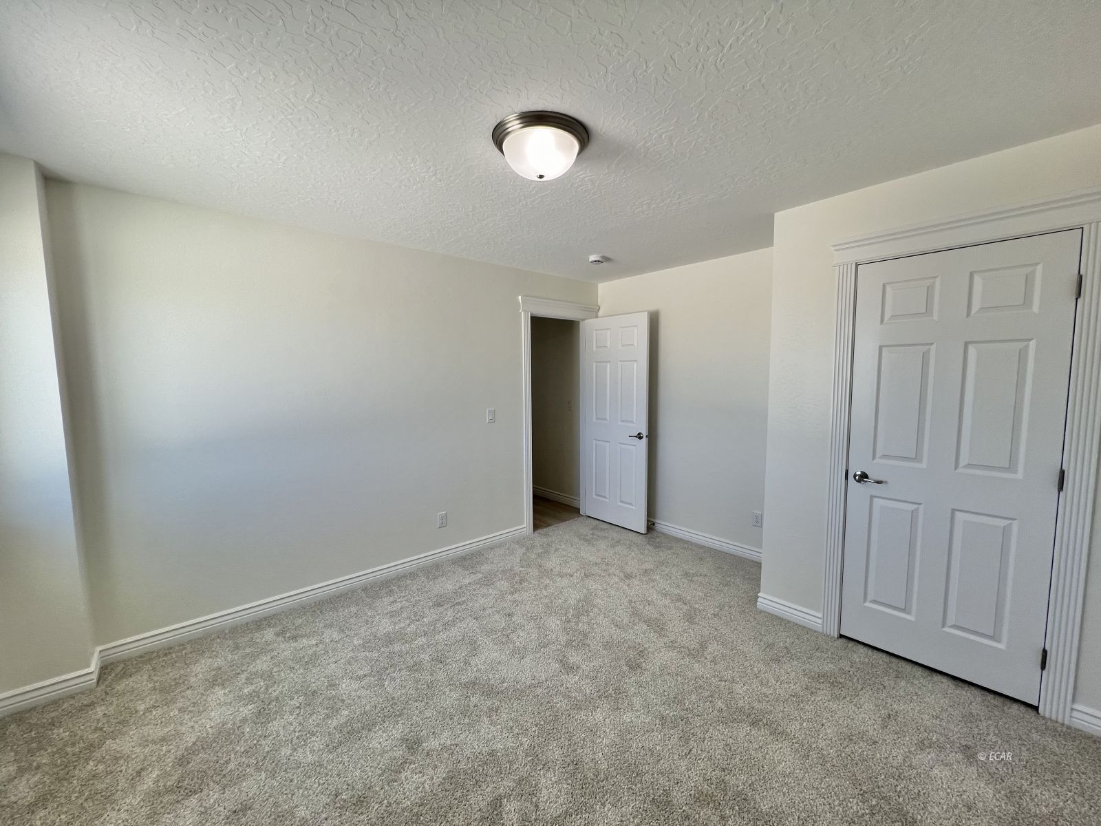 298 Diamond Ridge Drive Property Photo 20