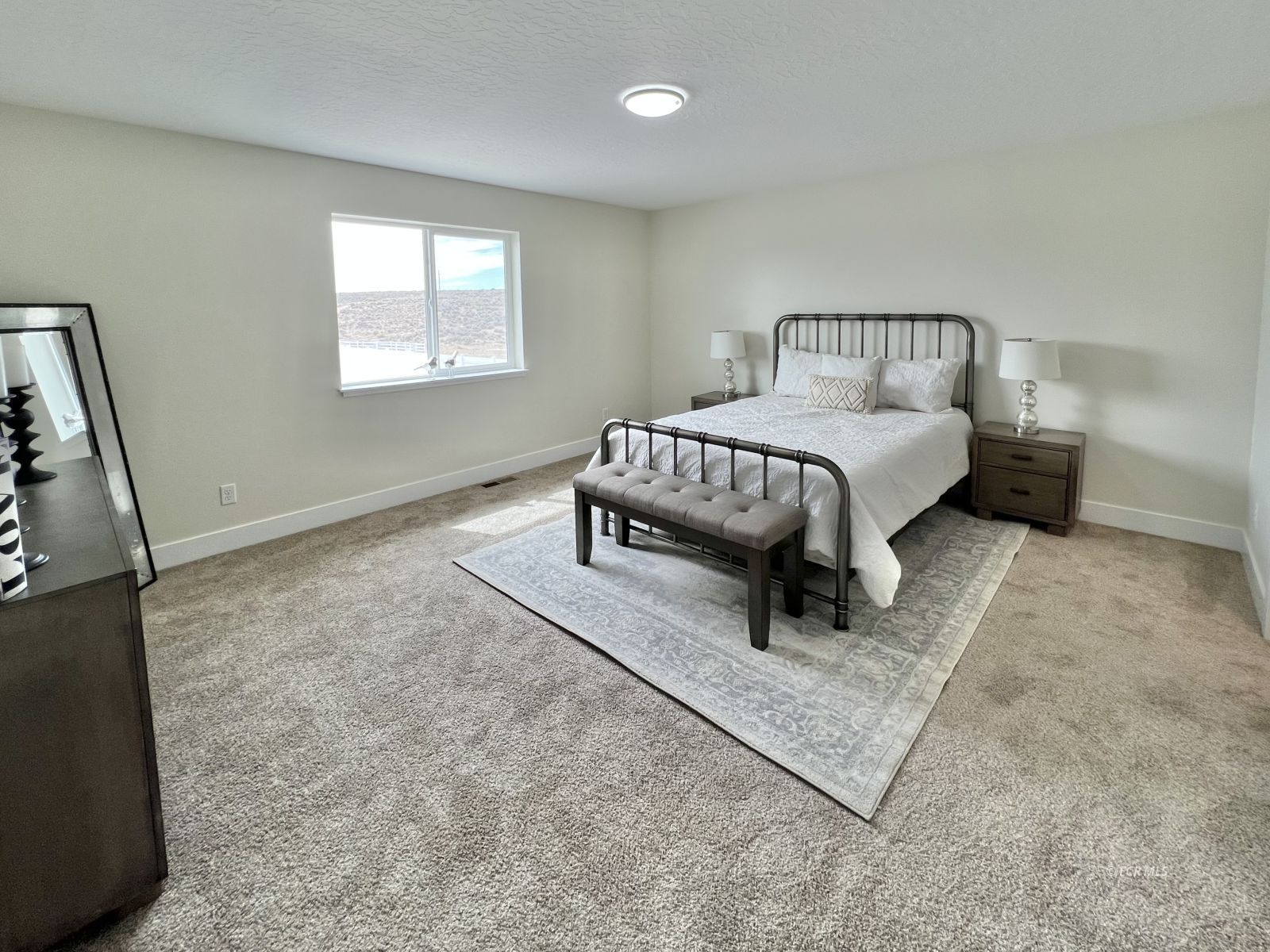 4449 York Boulevard Property Photo 19
