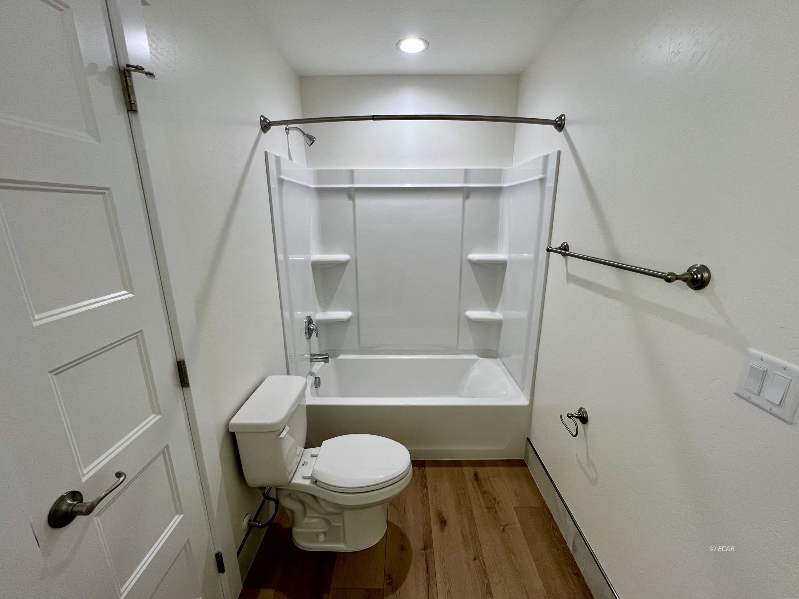 4444 York Boulevard Property Photo 19