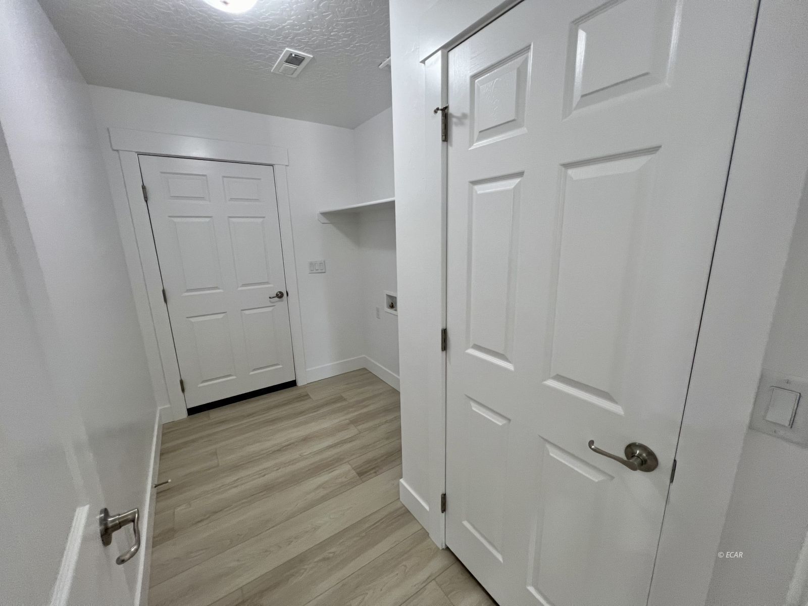 4311 Windsor Avenue Property Photo 18