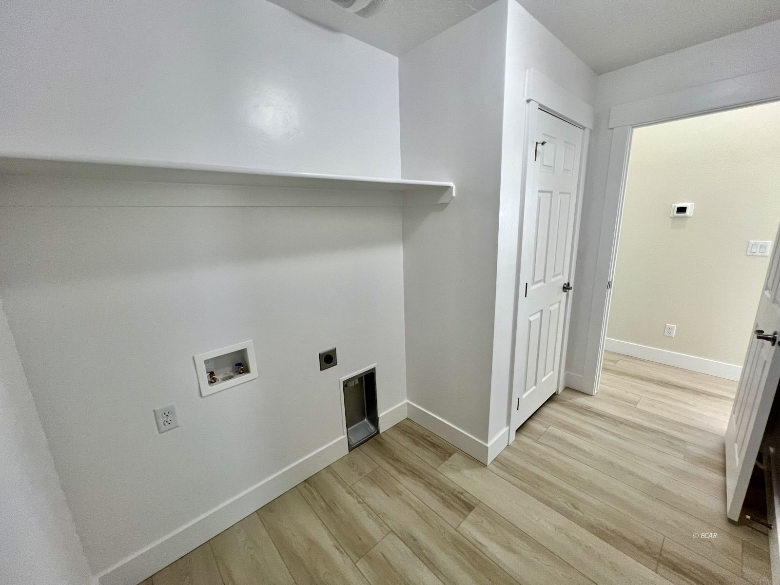4311 Windsor Avenue Property Photo 19