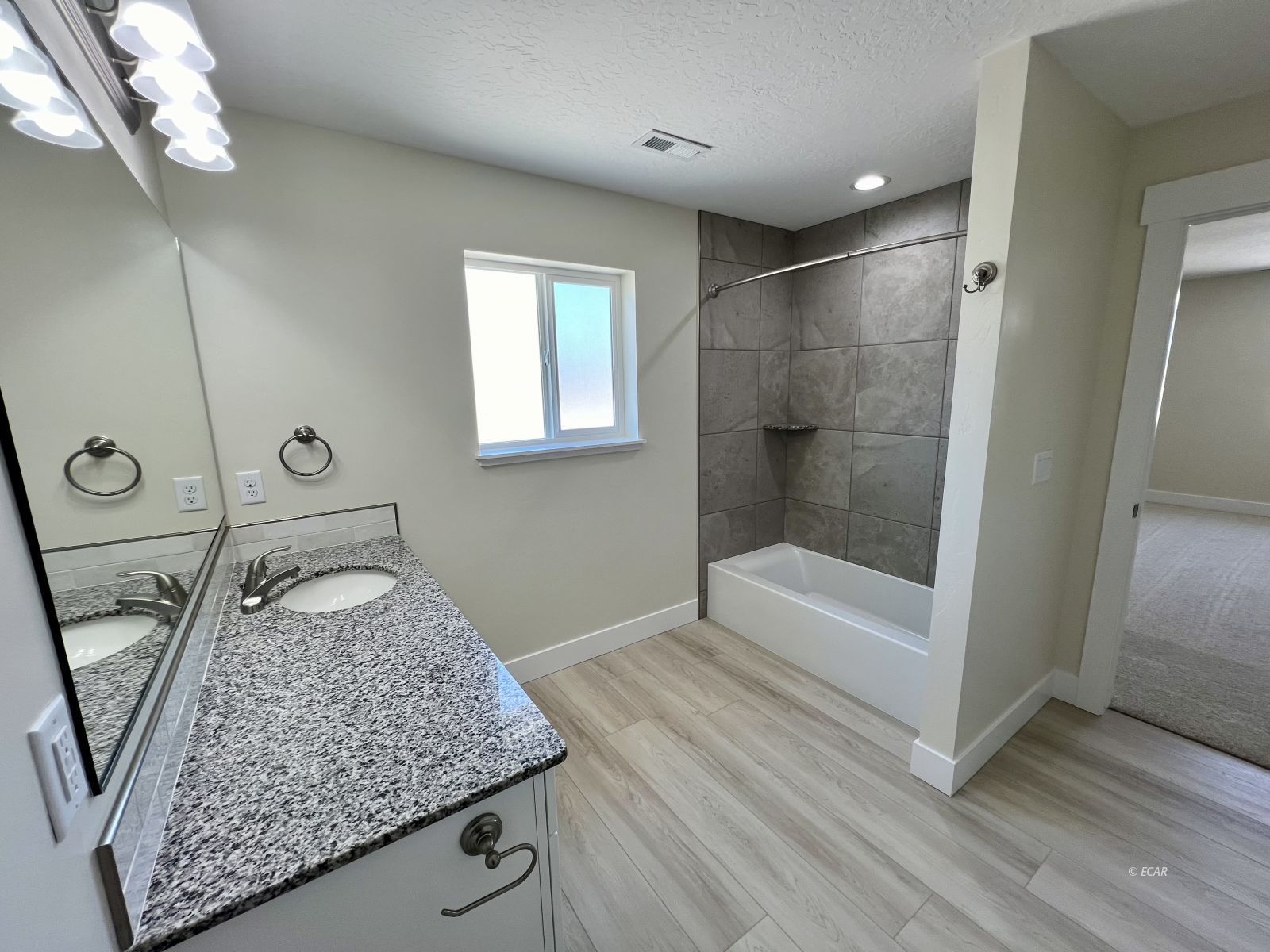 4311 Windsor Avenue Property Photo 25