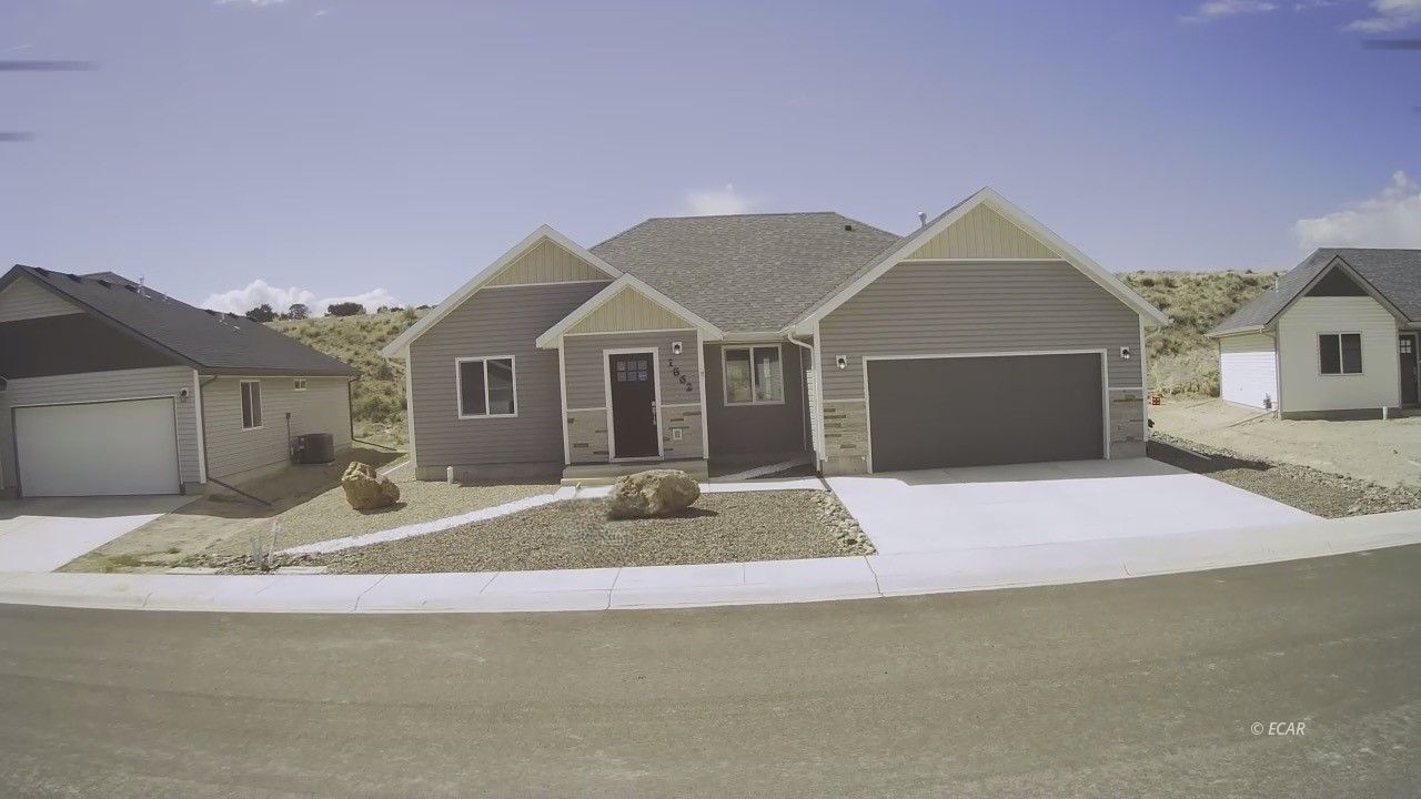 1862 Deerfield Way Property Photo 1