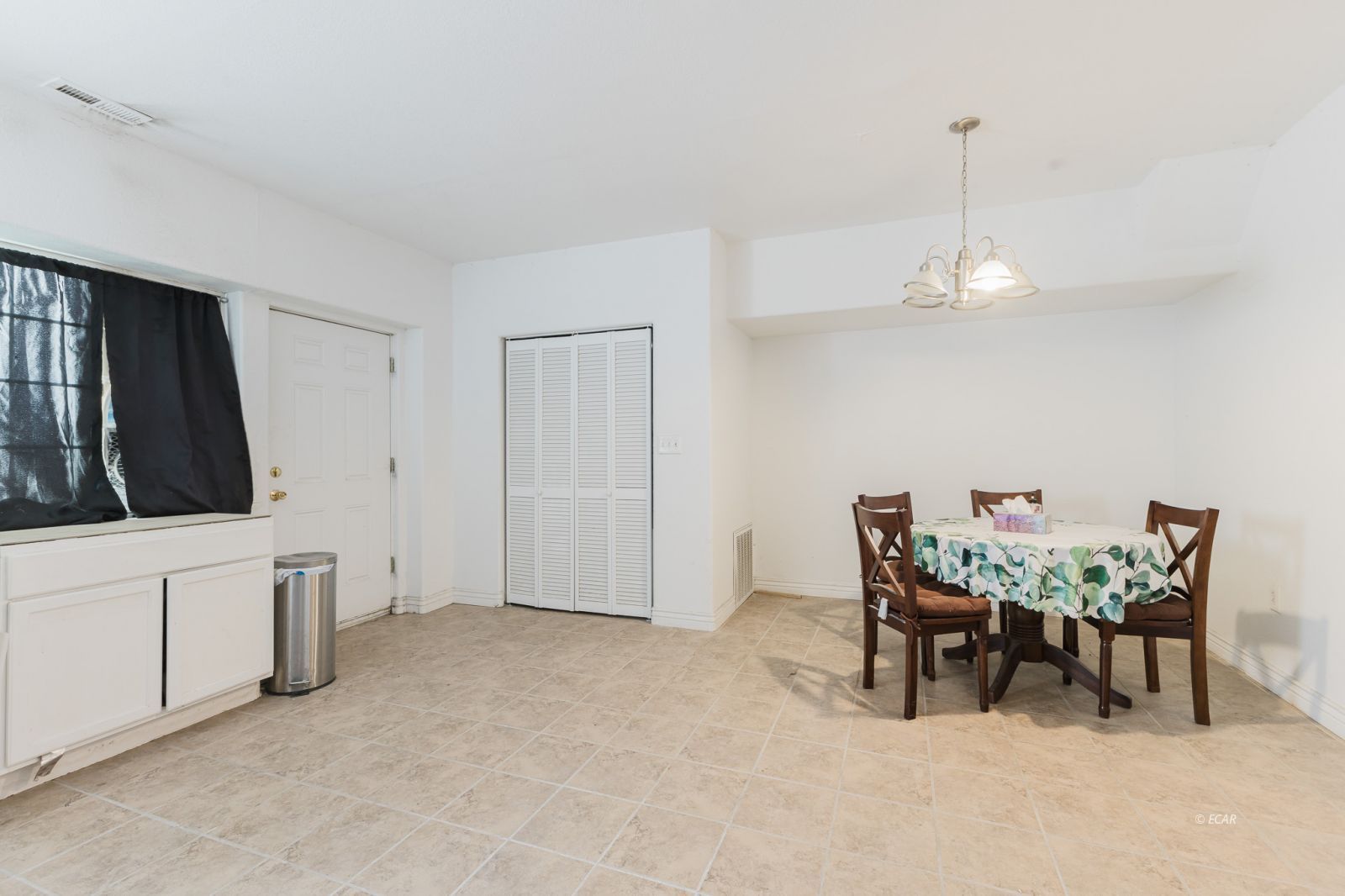 923 Bush Street Property Photo 28