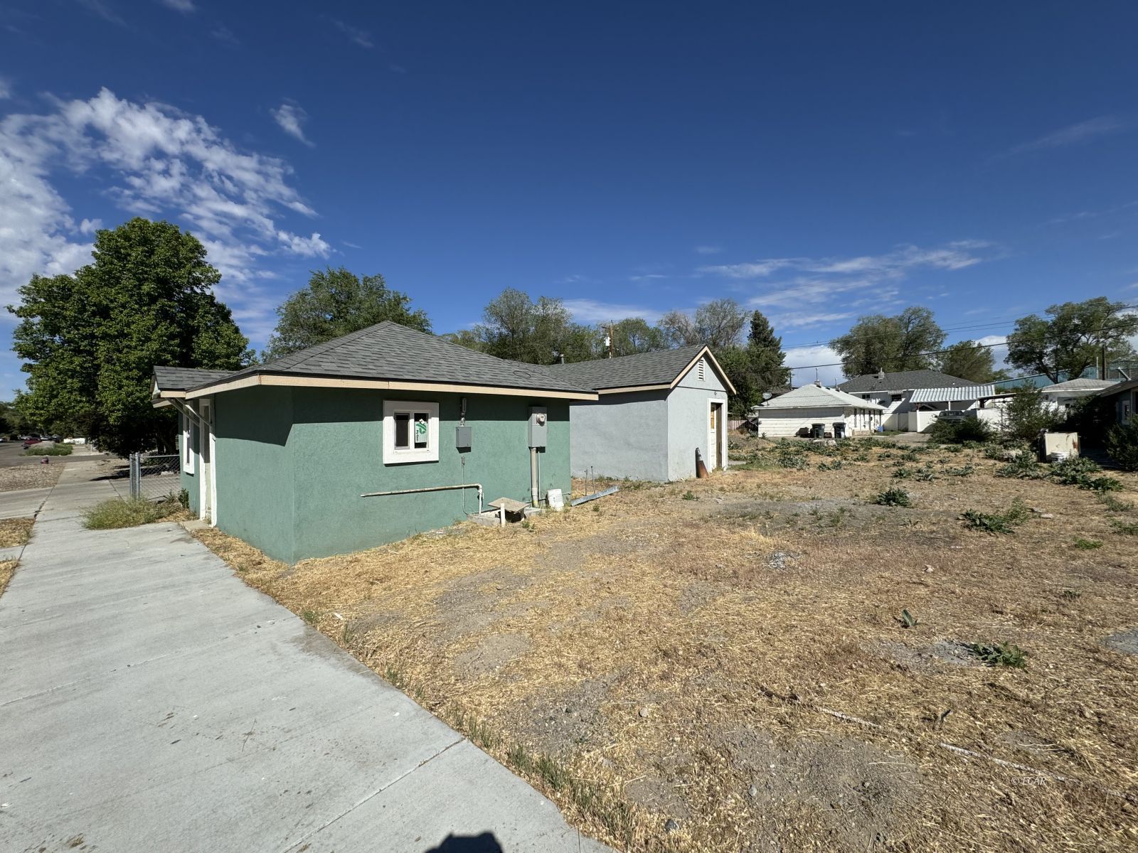 710 Cedar Street Property Photo 3