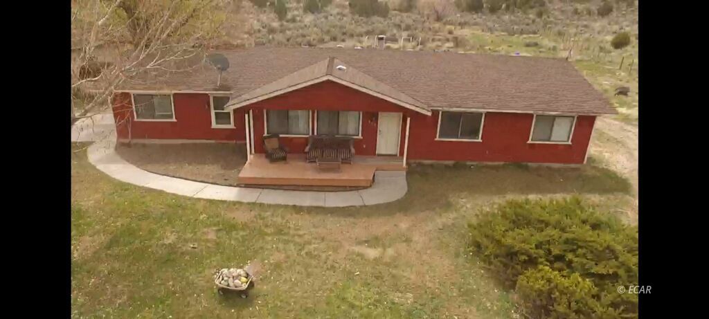 552 Croydon Drive Property Photo 1