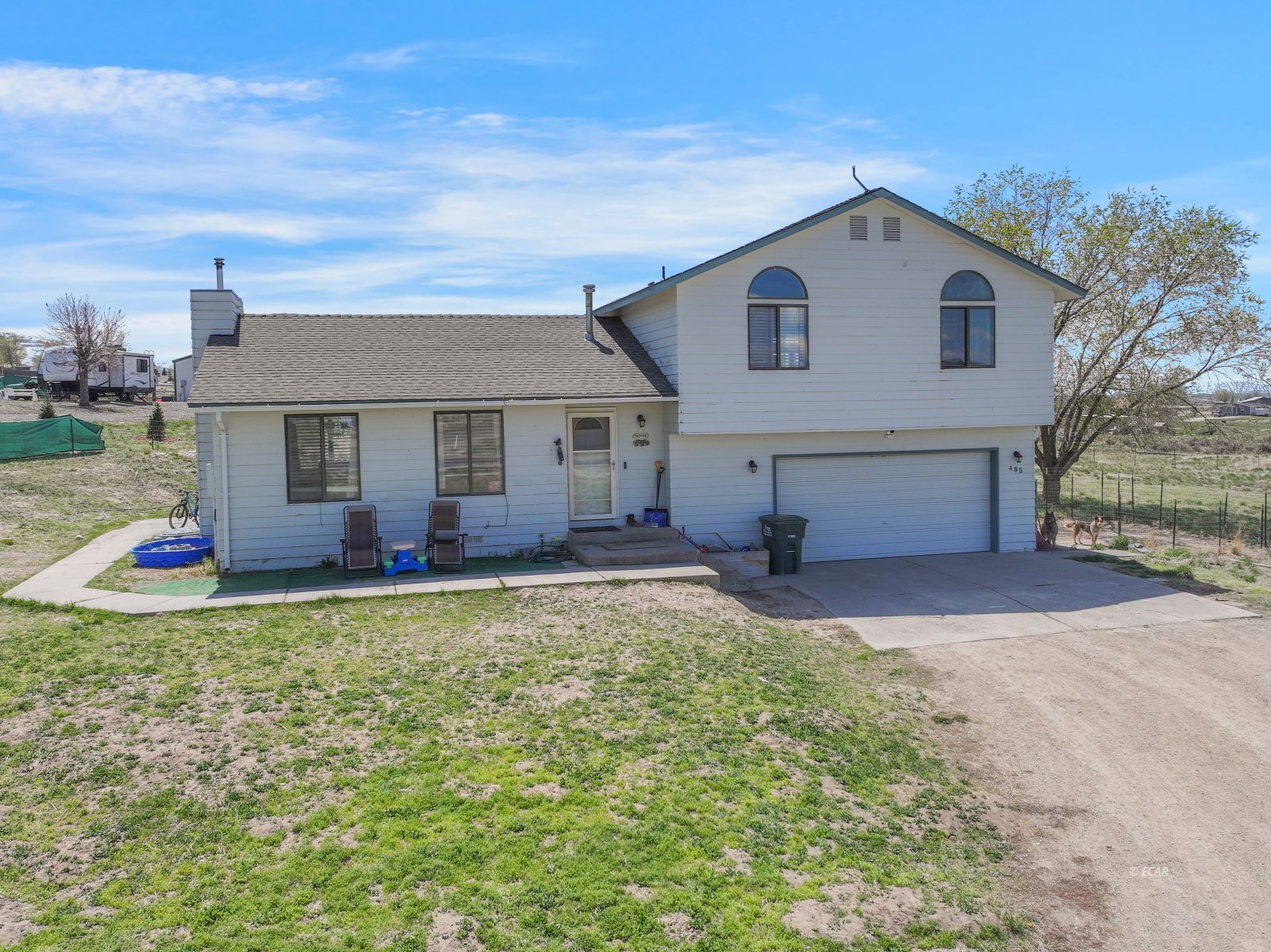 485 Blakeland Drive Property Photo 1