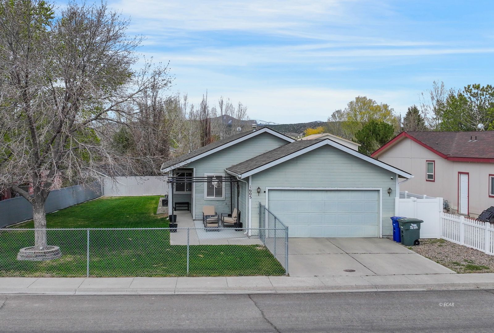 1605 Stitzel Road Property Photo 1