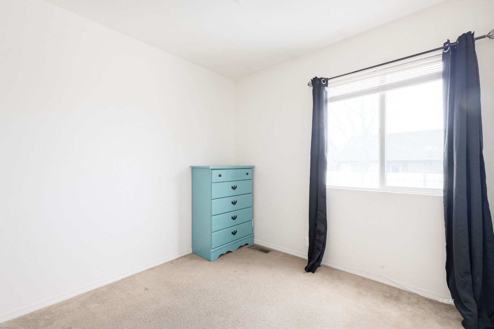 304 Rolling Hills Drive Property Photo 18