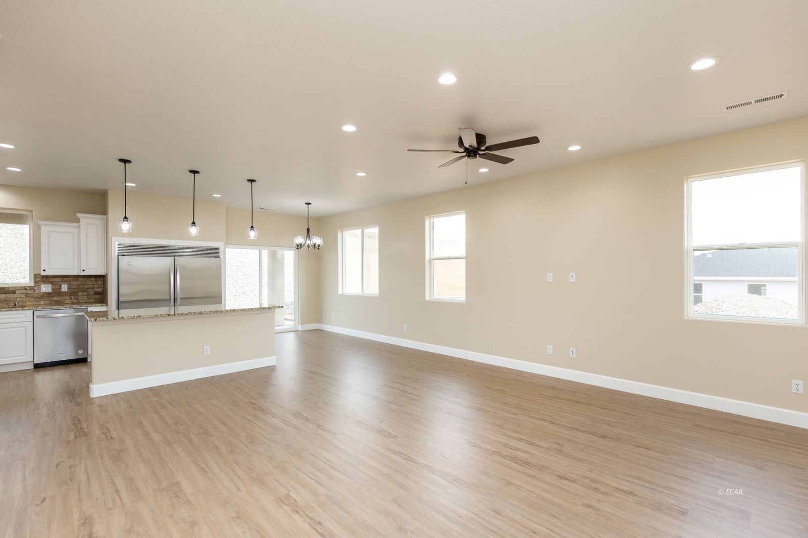 3182 Newcastle Circle Property Photo 15
