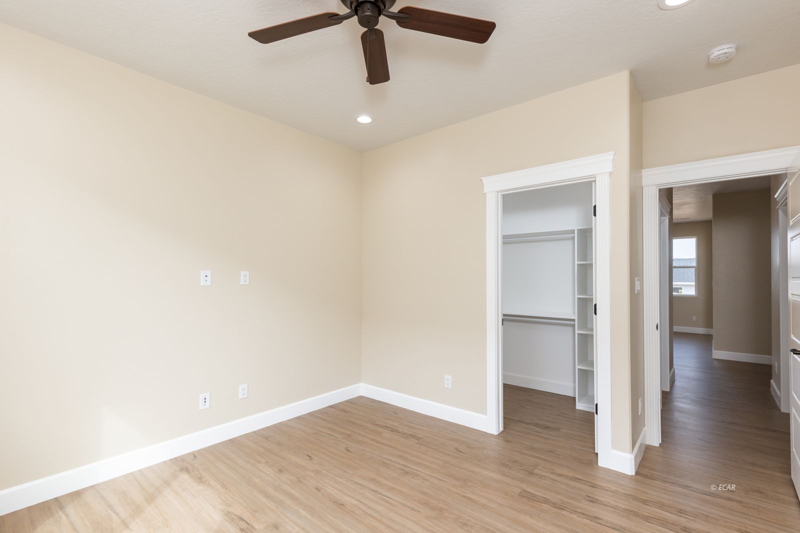 3182 Newcastle Circle Property Photo 24
