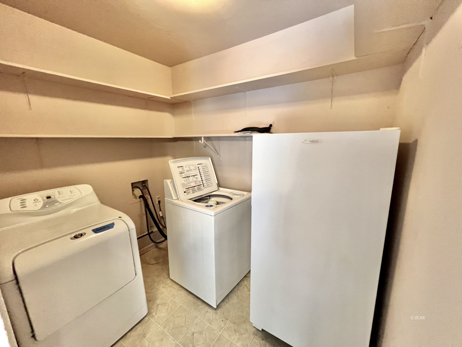 611 Spring Creek Parkway Property Photo 13