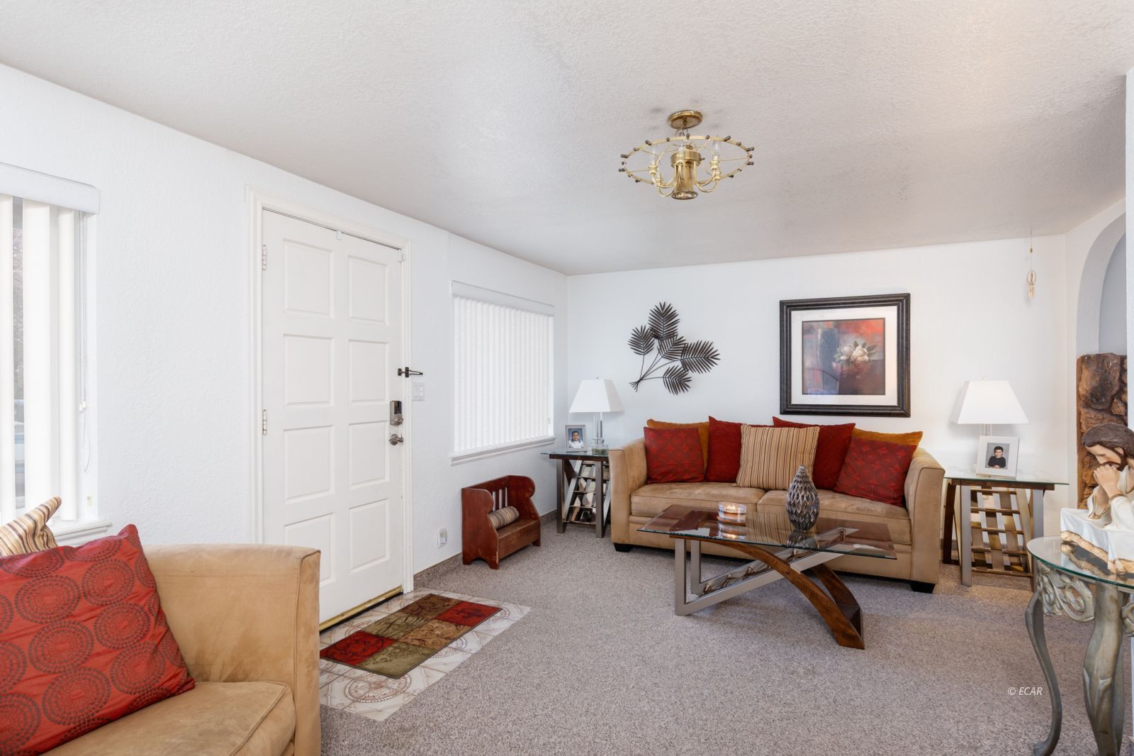 364 Maple Street Property Photo 3