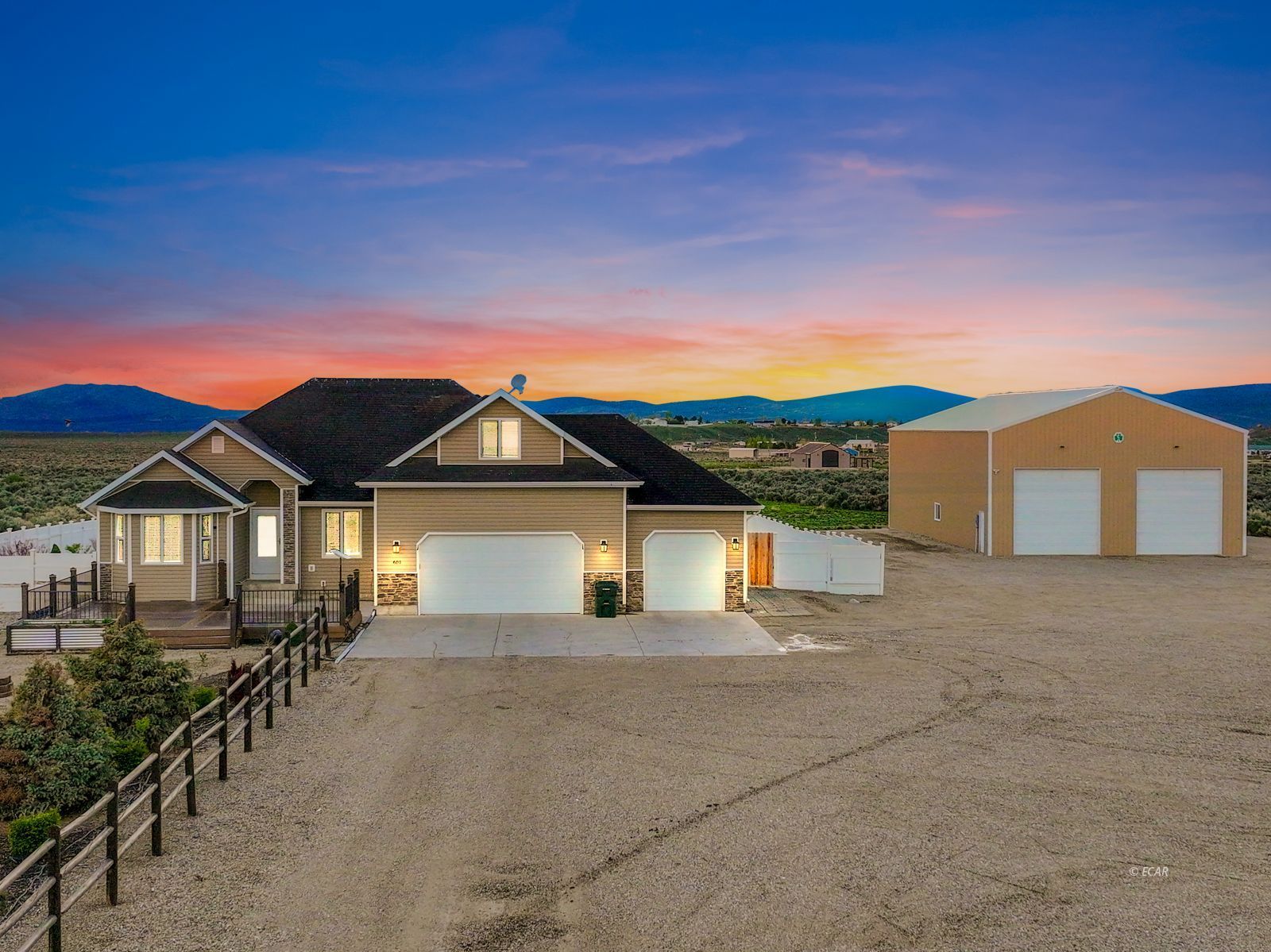 601 Diamondback Drive Property Photo