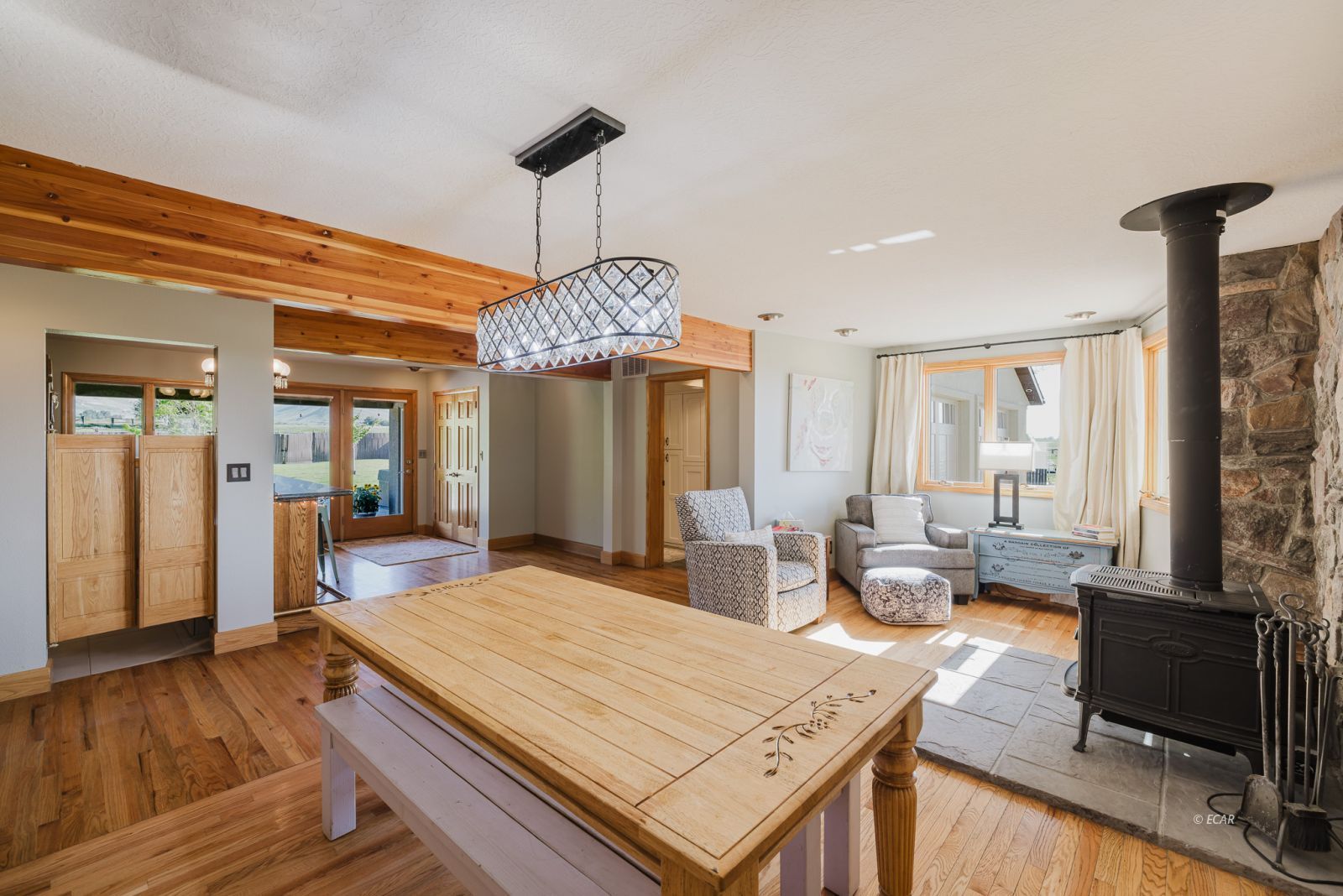 3163 Clubine Road Property Photo 14