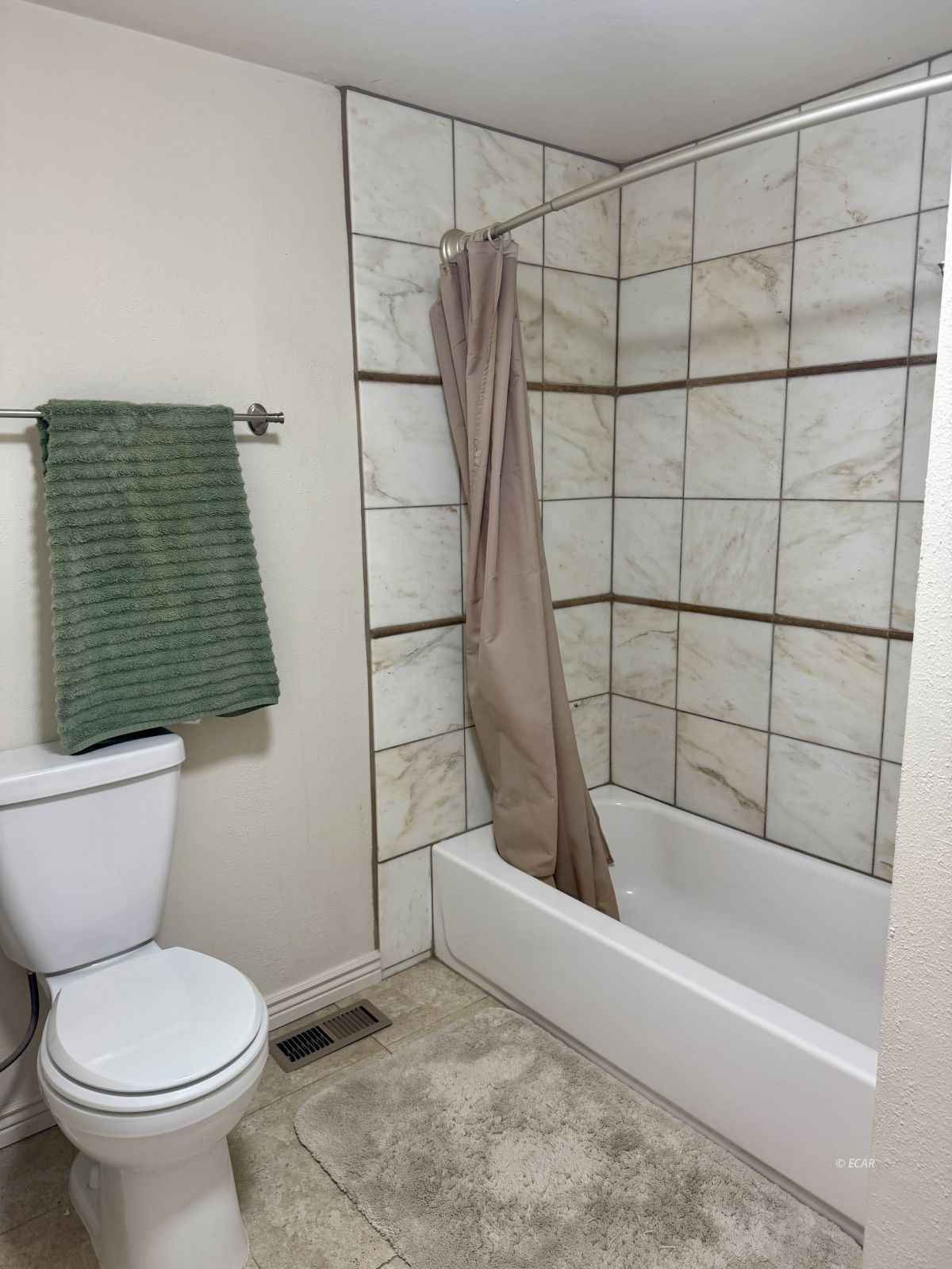 201 Broken Arrow Lane Property Photo 31