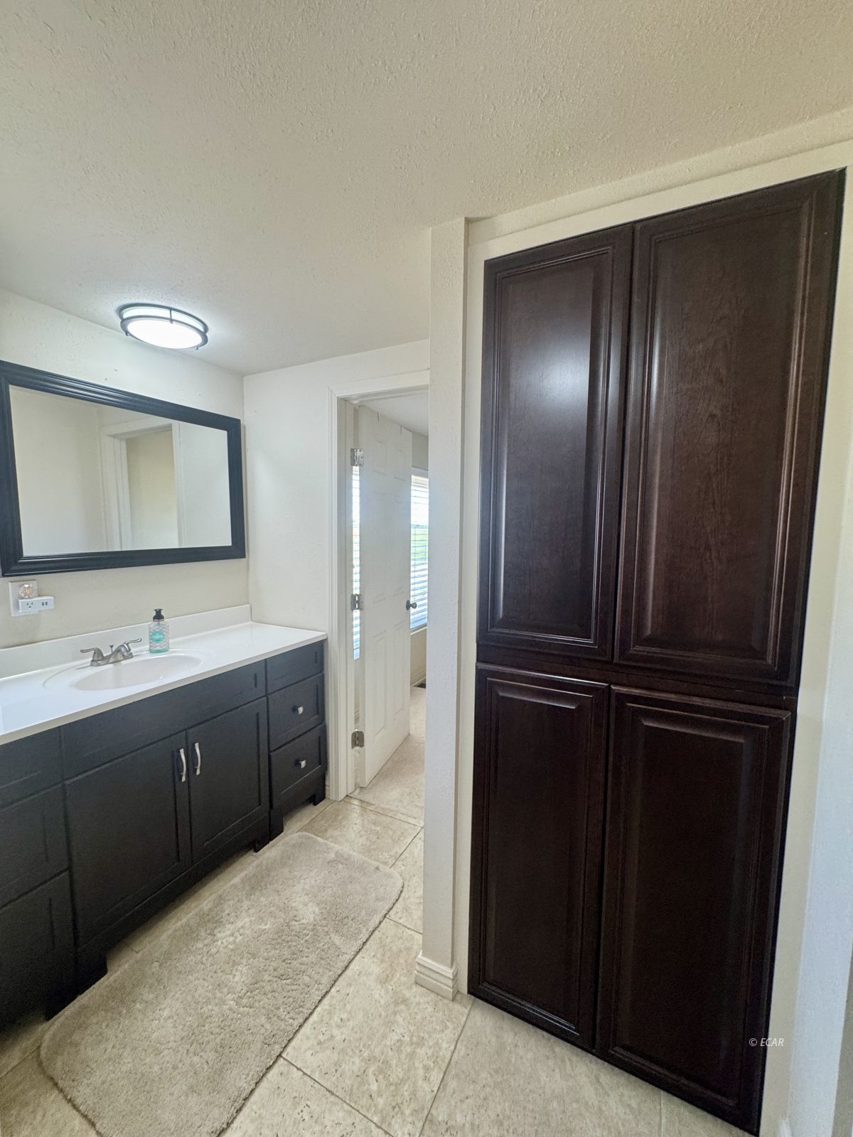 201 Broken Arrow Lane Property Photo 33