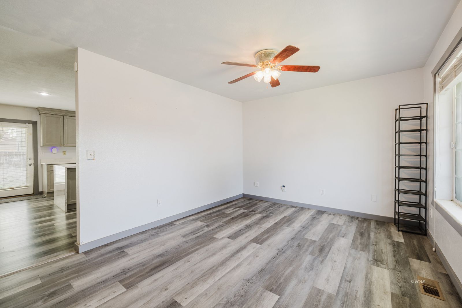 229 Rolling Hills Drive Property Photo 9