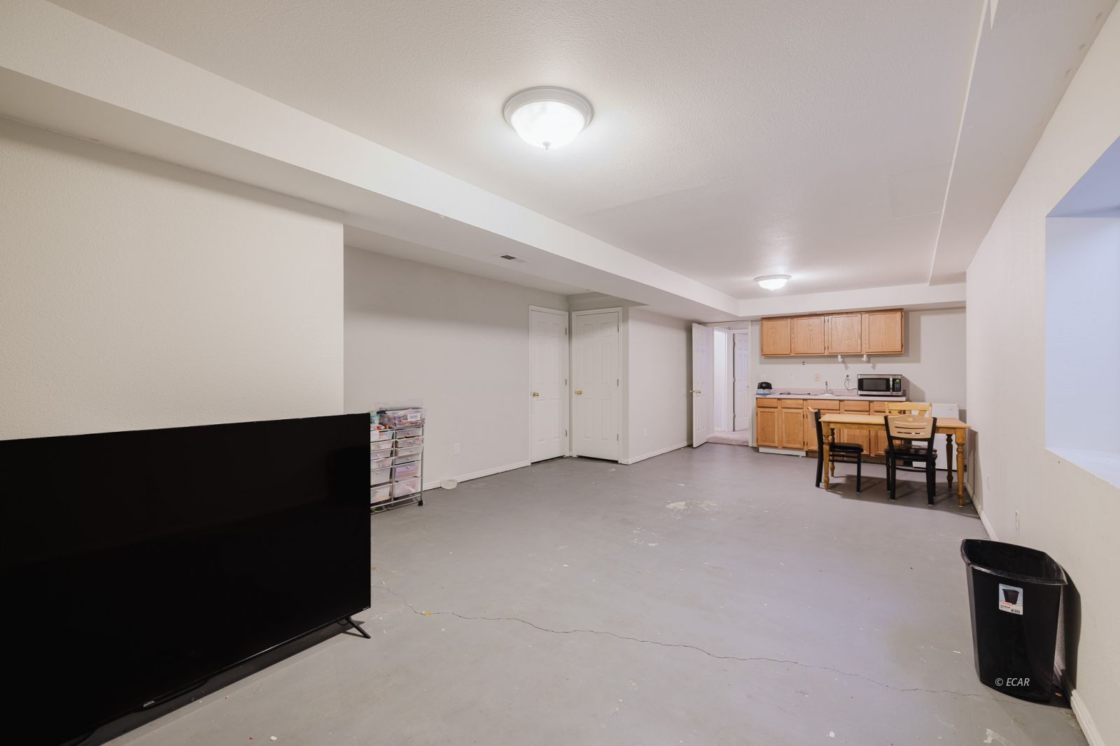 229 Rolling Hills Drive Property Photo 35