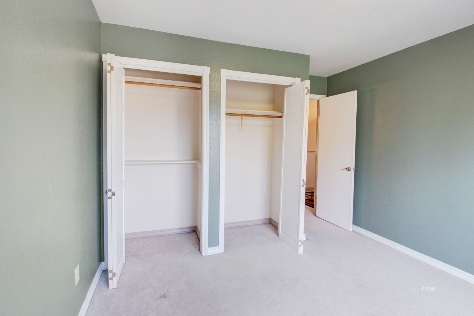 524 Skyline Drive Property Photo 39