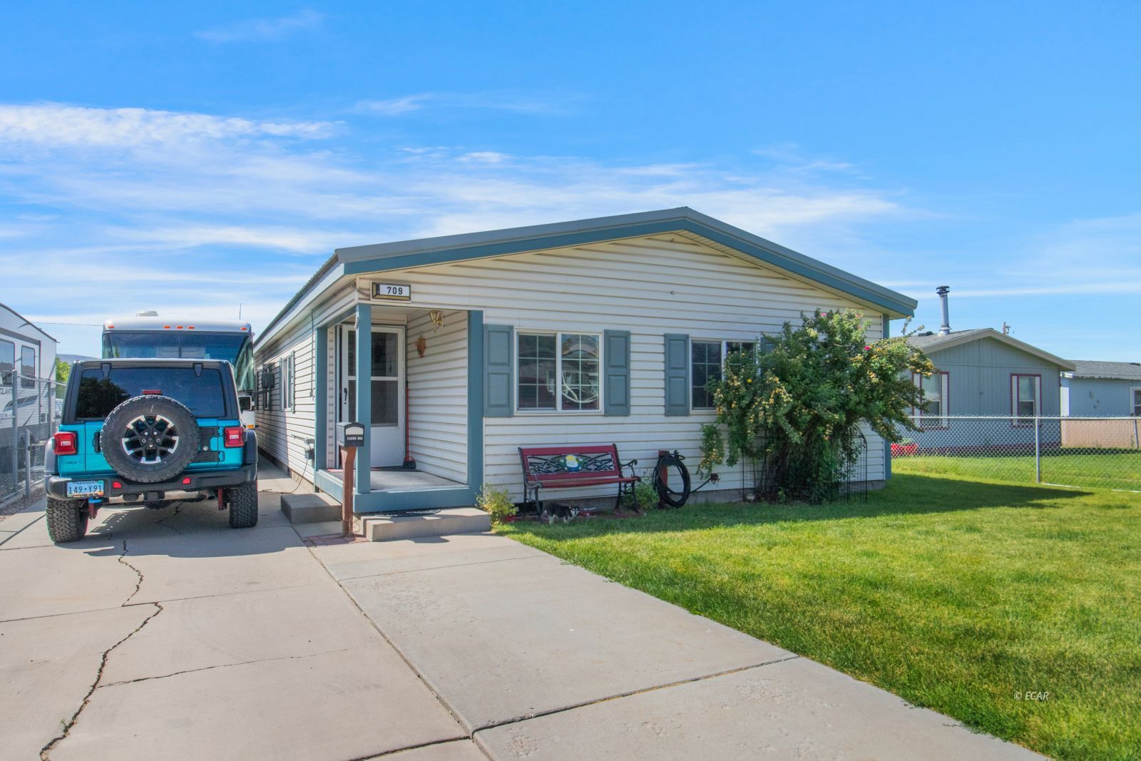 709 Fir Street Property Photo 1