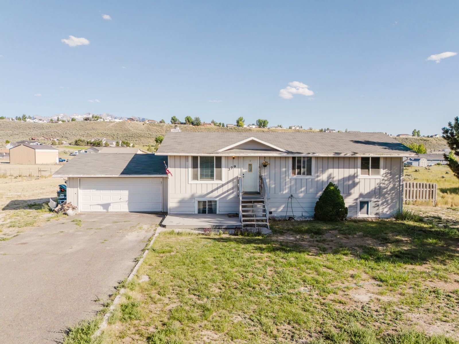 379 Lakeport Drive Property Photo 1