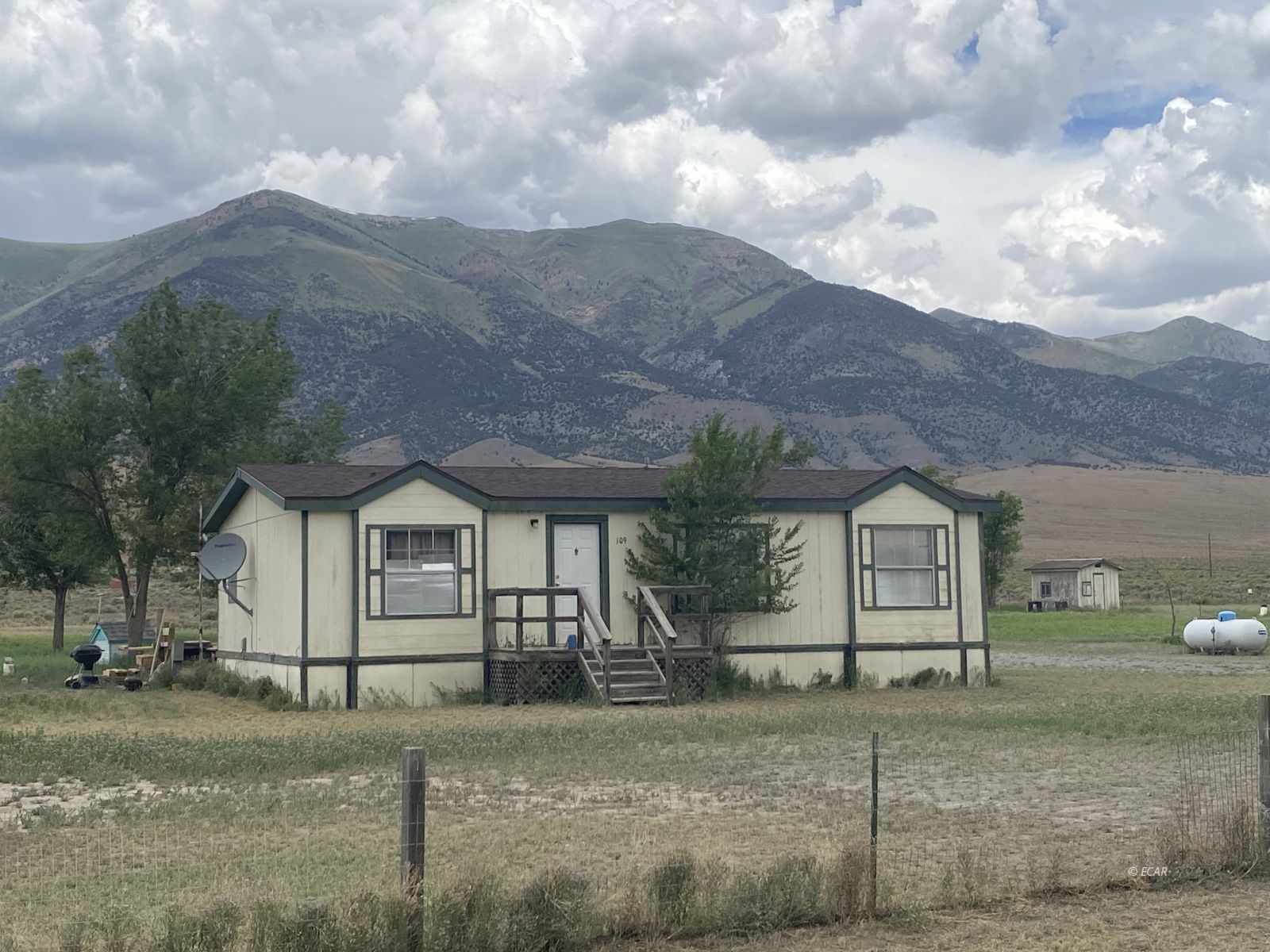103-109 Gillman Circle Property Photo 3