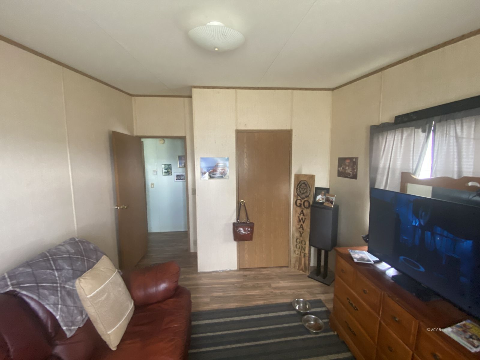 103-109 Gillman Circle Property Photo 15