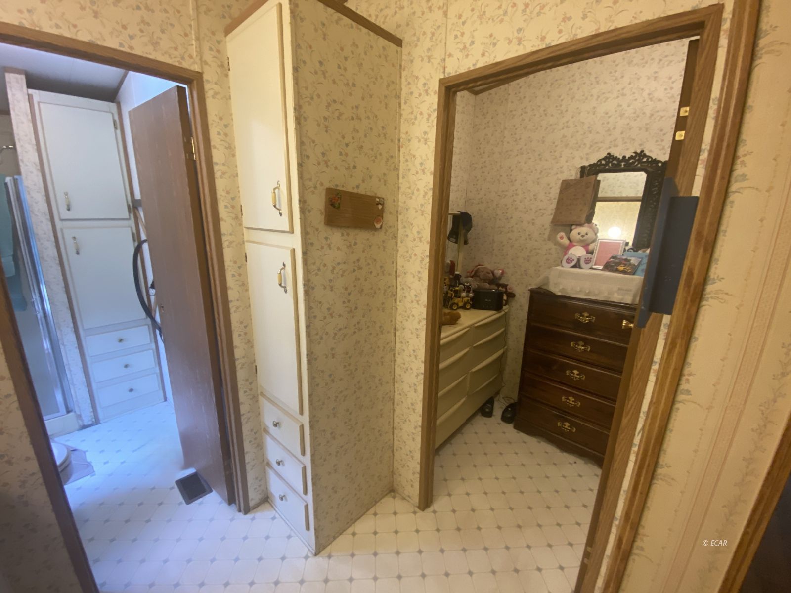 103-109 Gillman Circle Property Photo 19