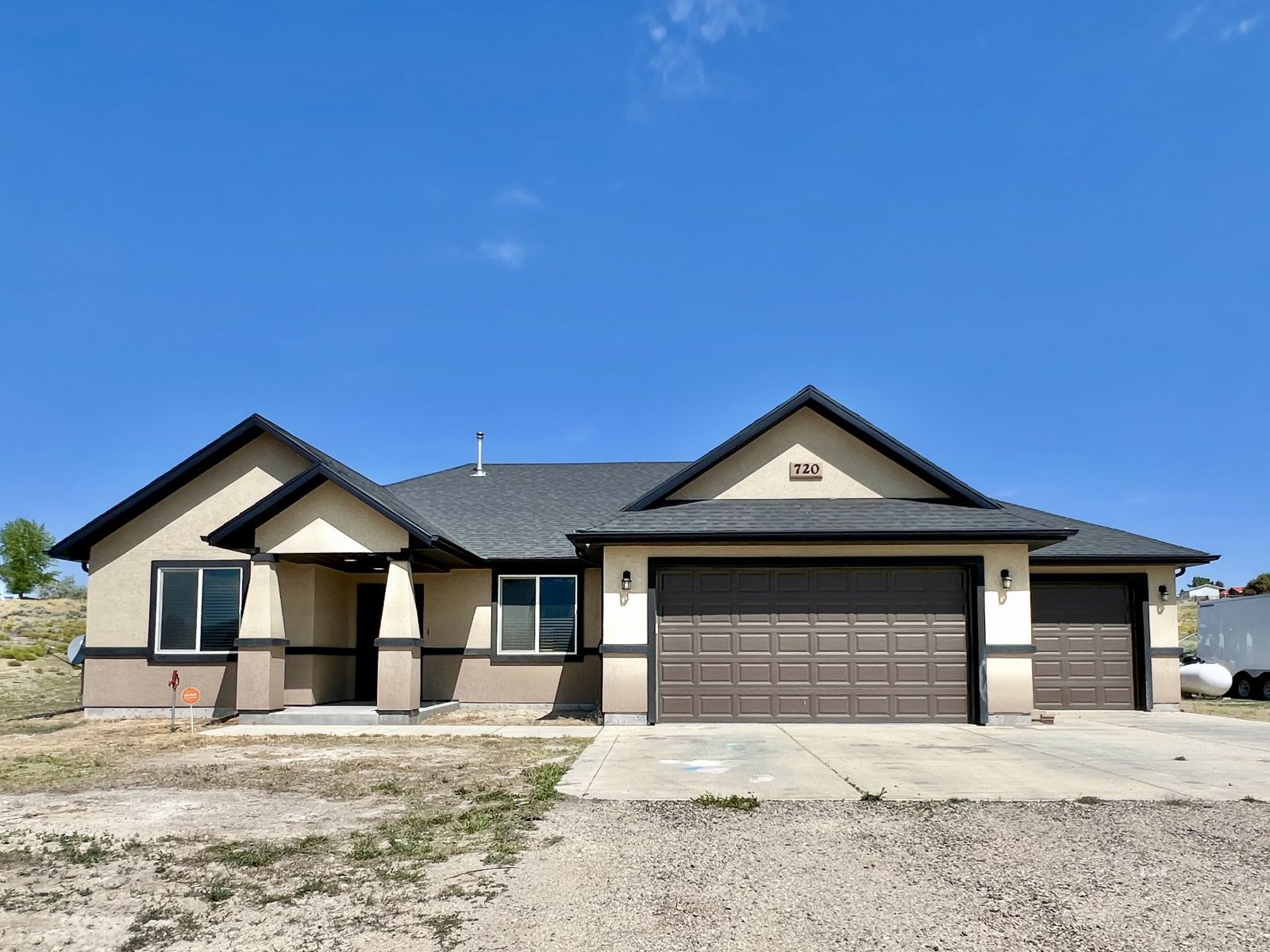 720 Spring Creek Parkway Property Photo 1