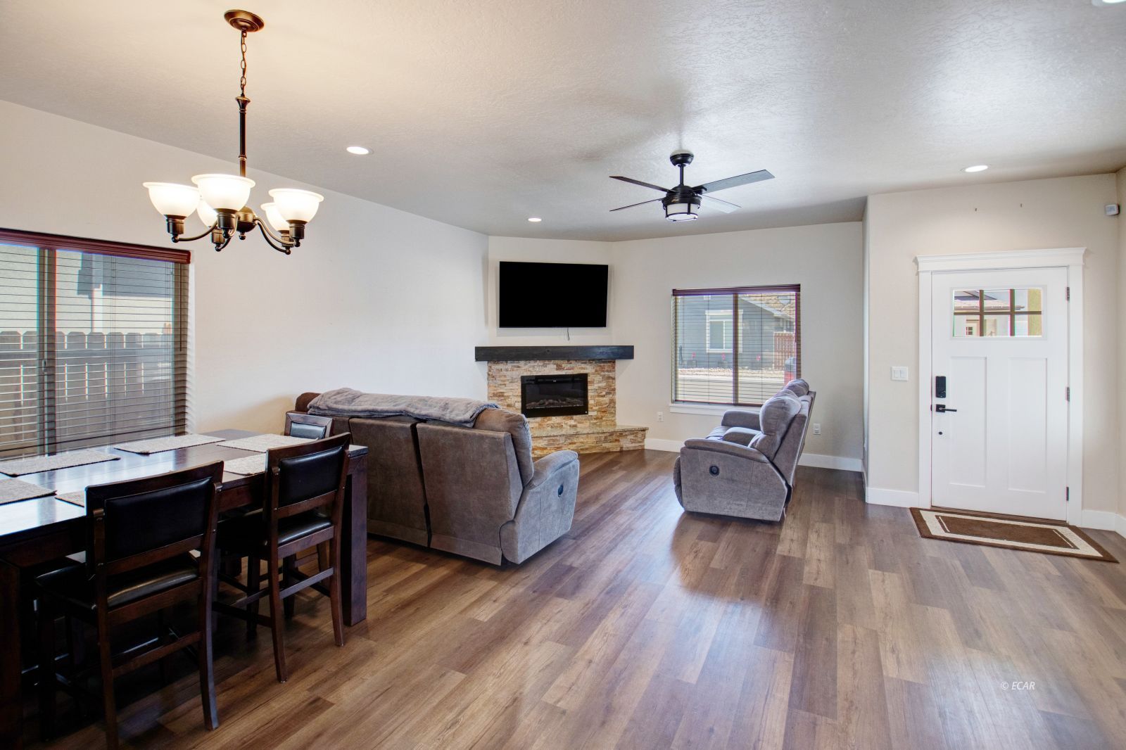 2923 Copper Trail Property Photo 6