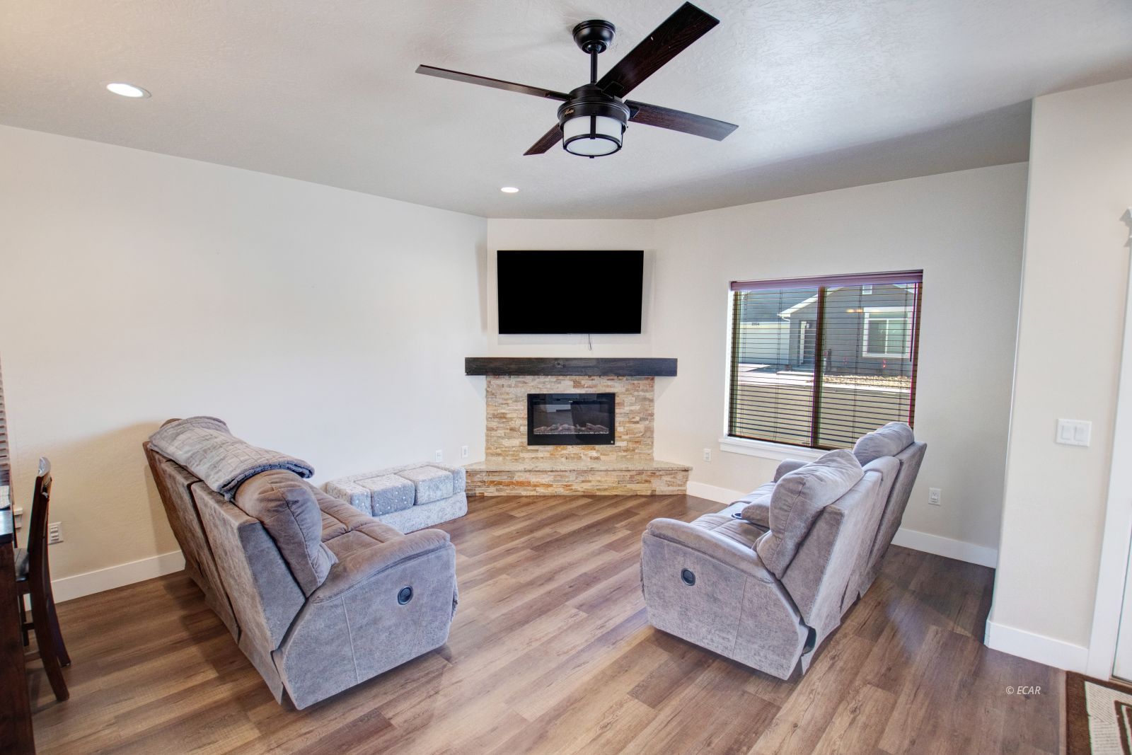 2923 Copper Trail Property Photo 7