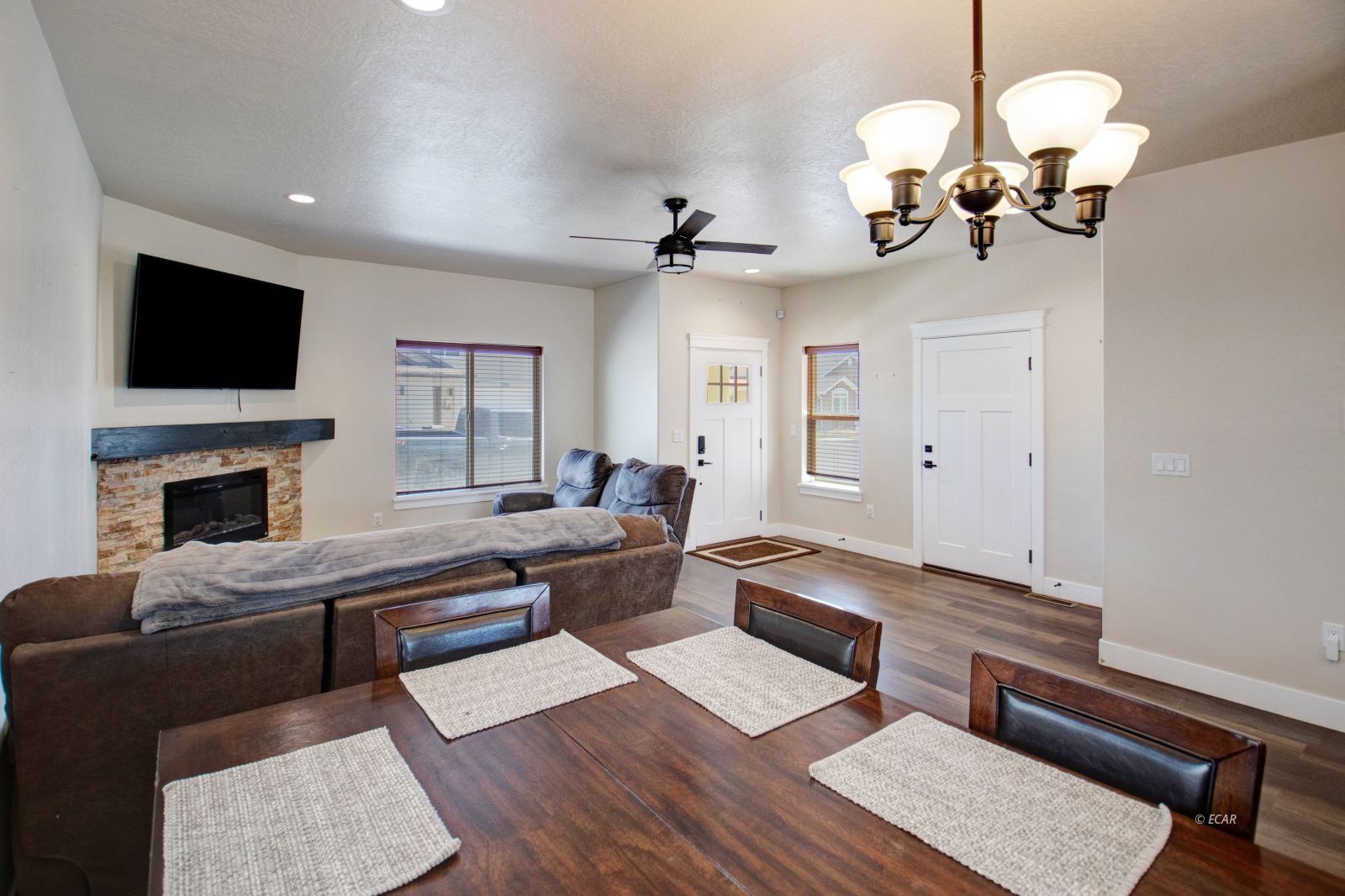 2923 Copper Trail Property Photo 8