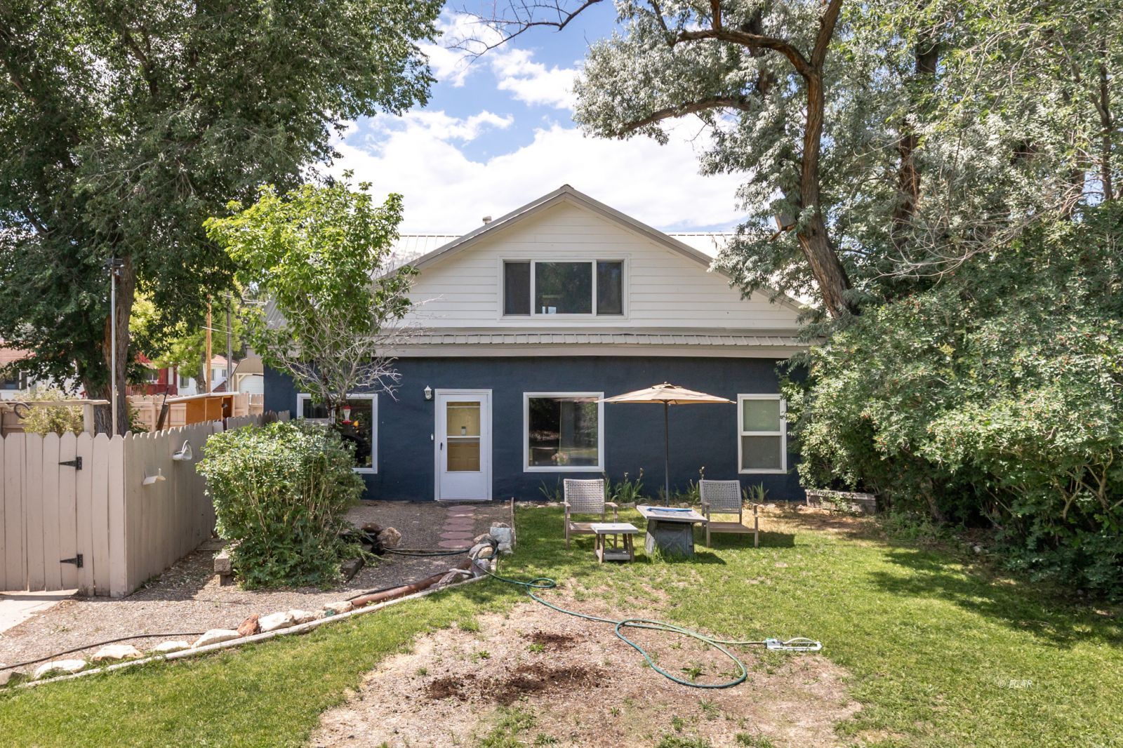 518 2nd Street Property Photo 1