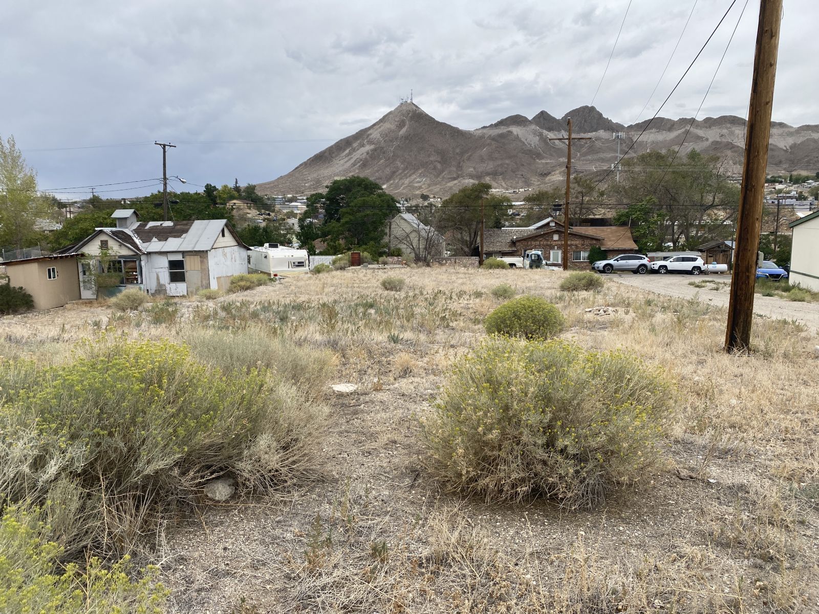 444 E Valley View Avenue Property Photo 4