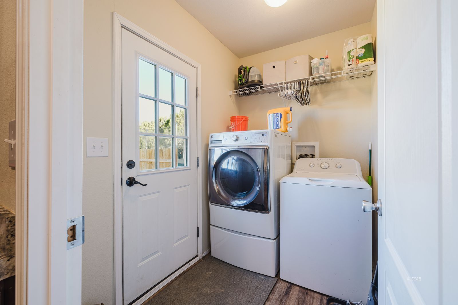 571 Holiday Drive Property Photo 15