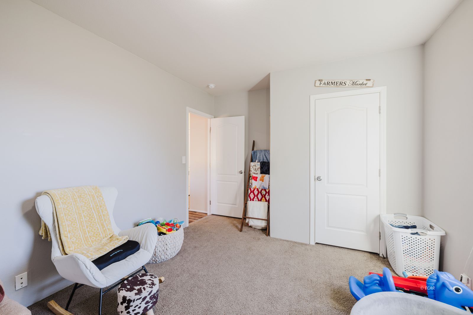 571 Holiday Drive Property Photo 21