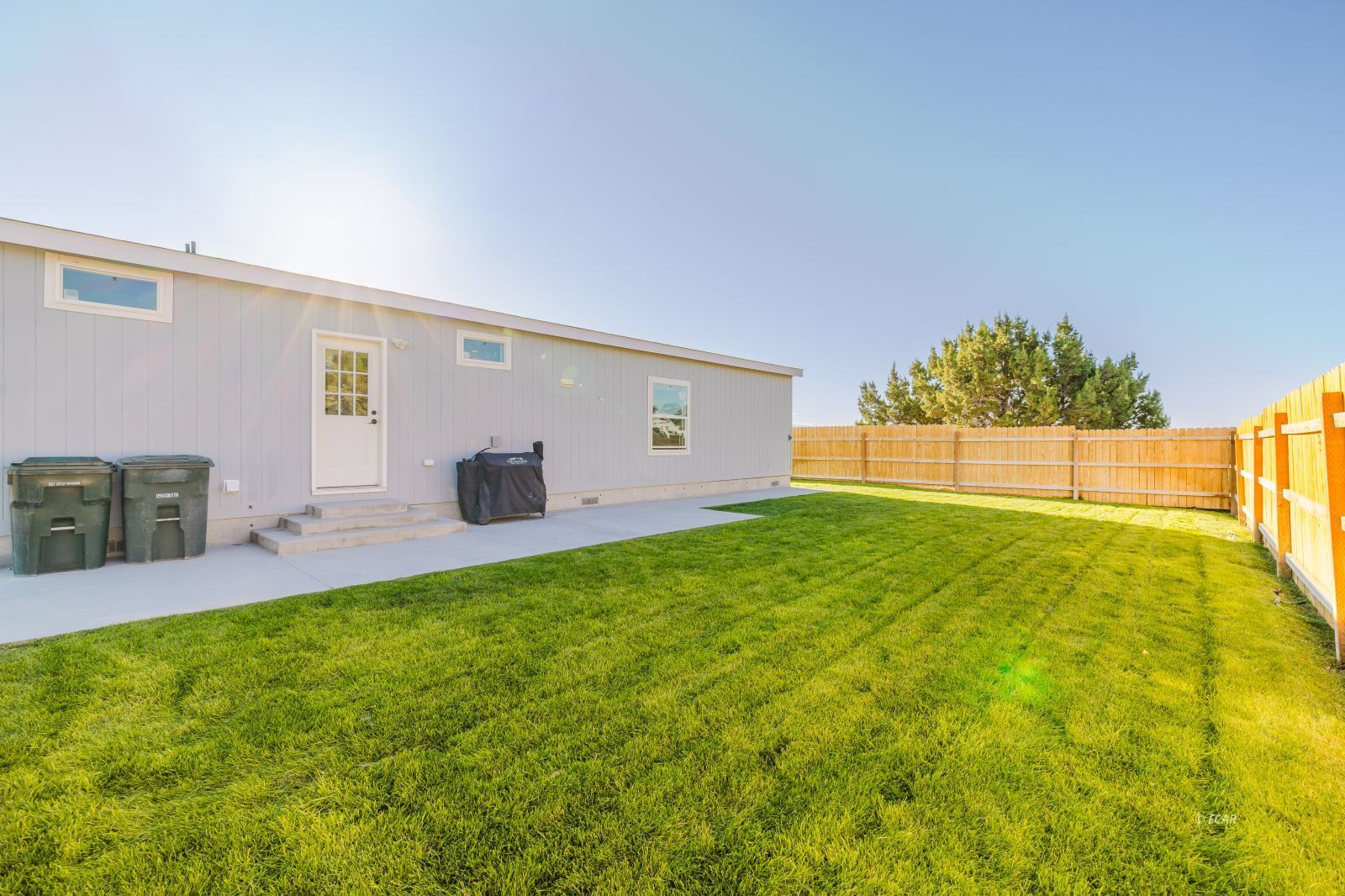 571 Holiday Drive Property Photo 28