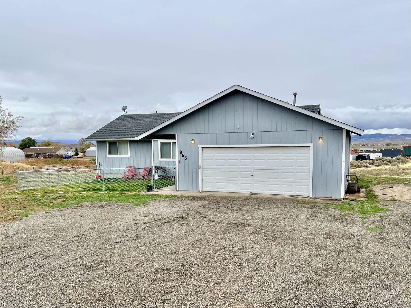 865 Black Oak Drive Property Photo 1