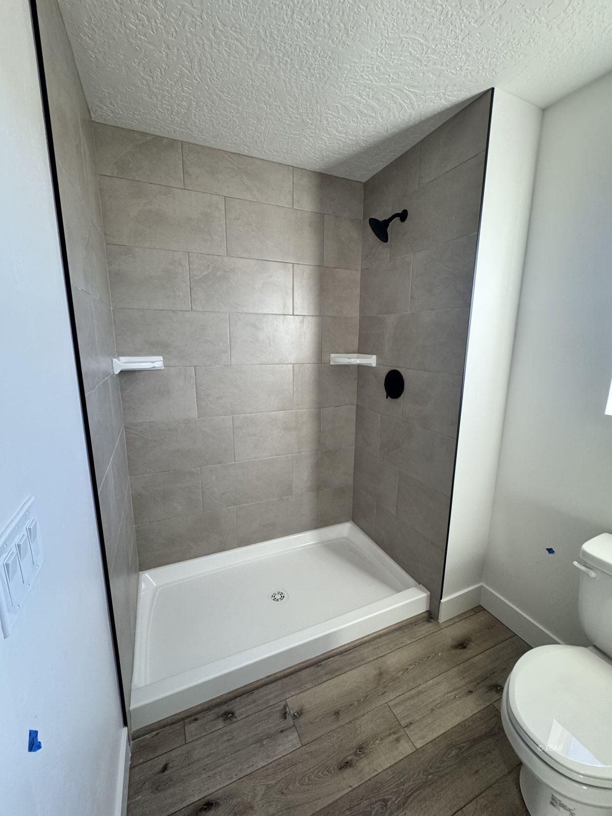 1493 Daisy Drive Property Photo 6