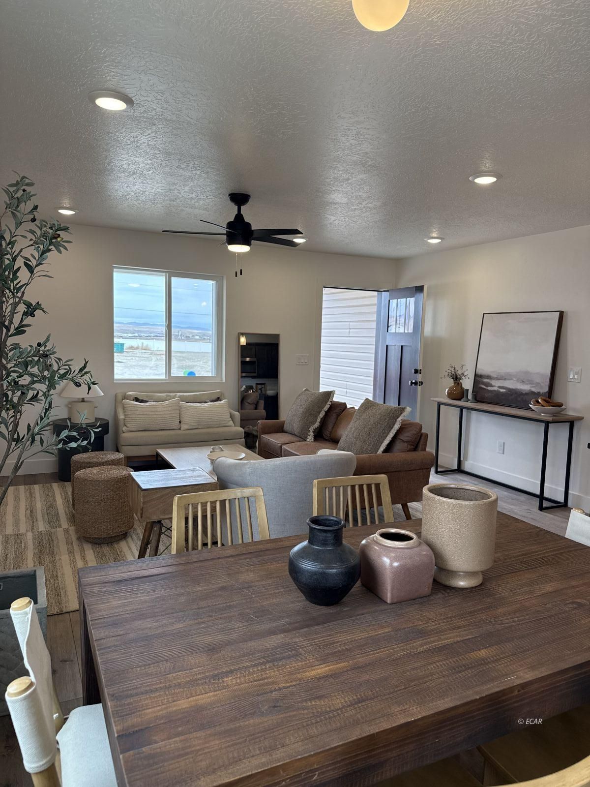 1493 Daisy Drive Property Photo 10