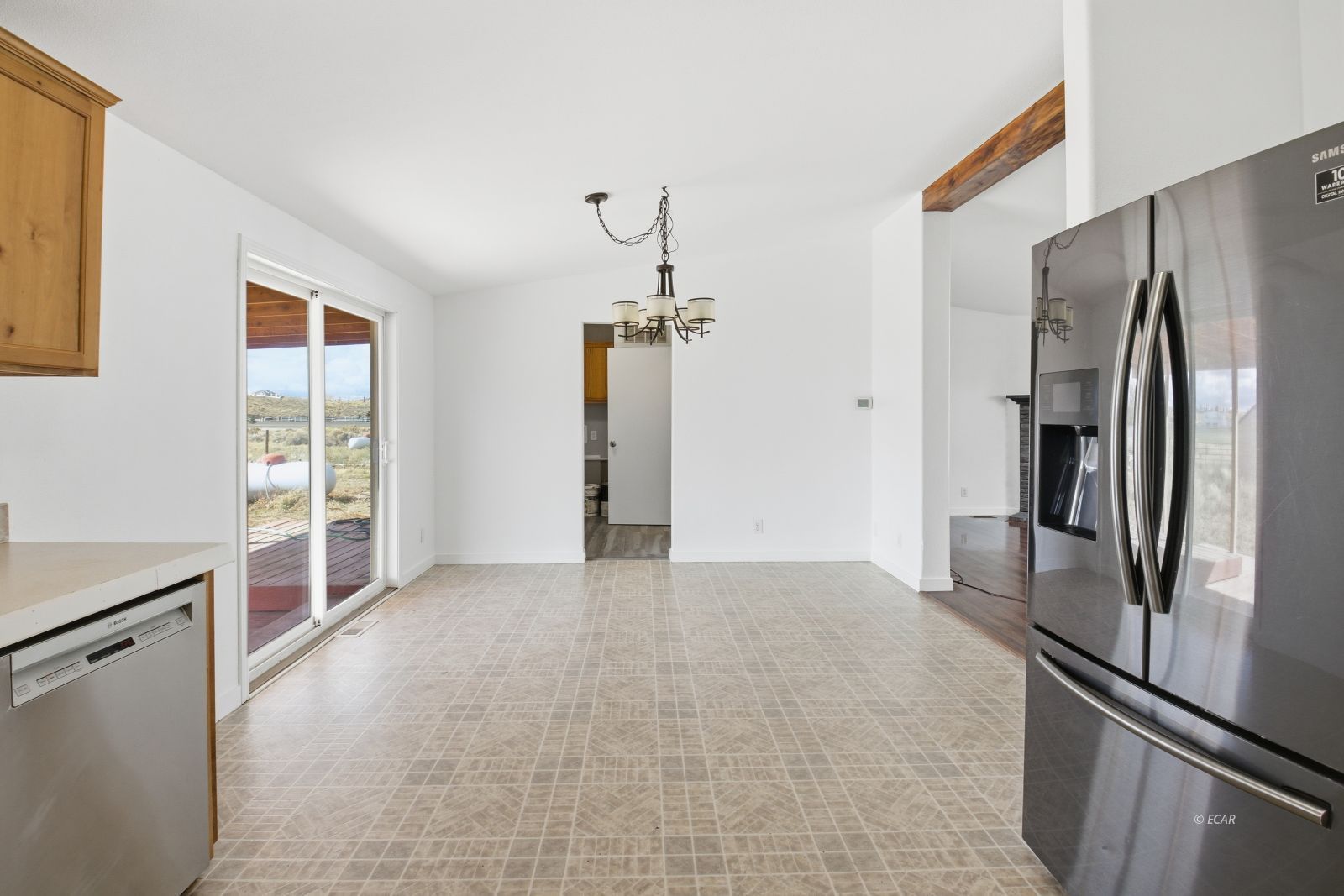 210 Sageglen Drive Property Photo 10