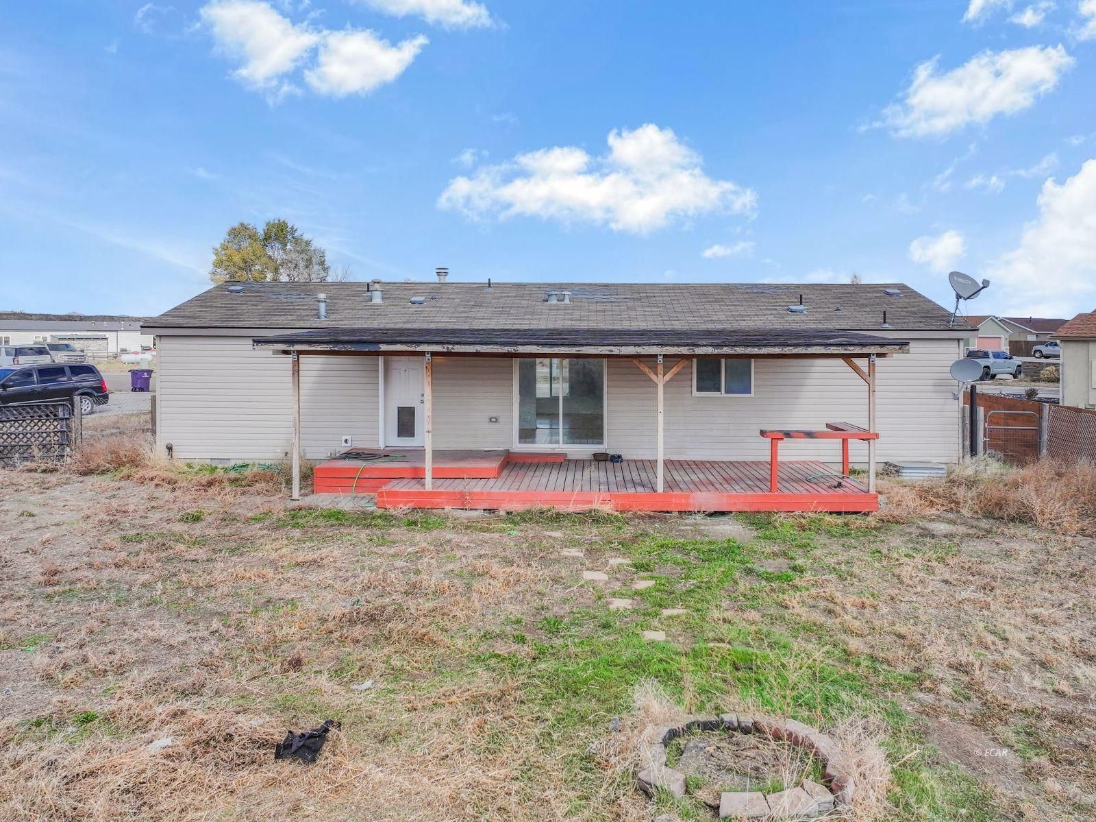 210 Sageglen Drive Property Photo 32