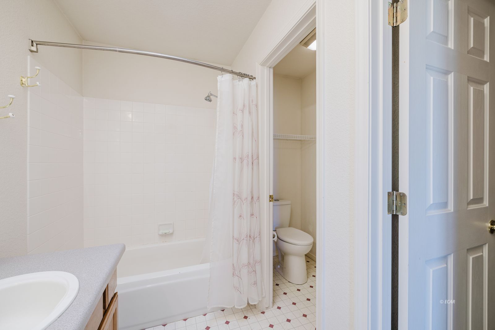 629 Palace Parkway Property Photo 20