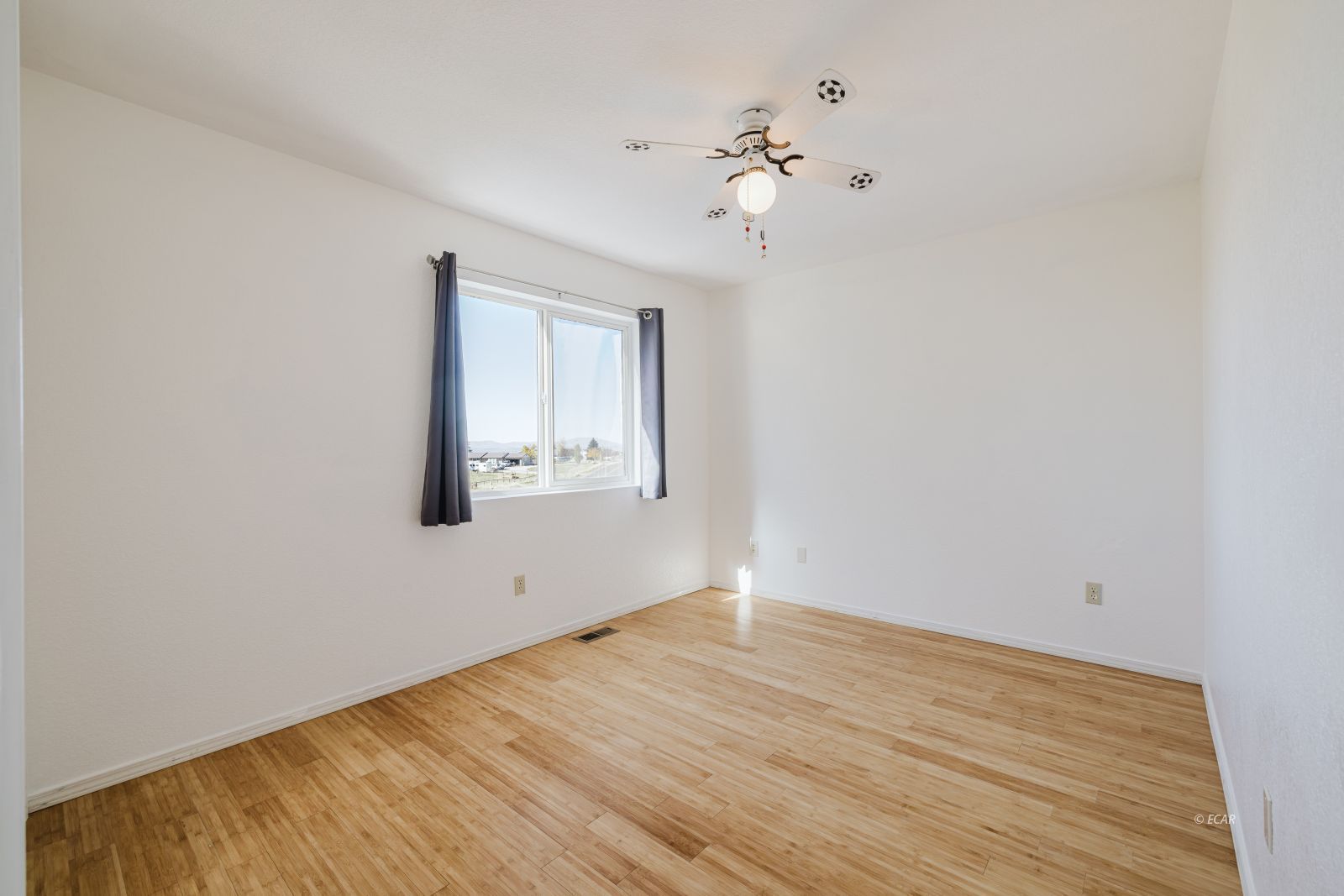 629 Palace Parkway Property Photo 27