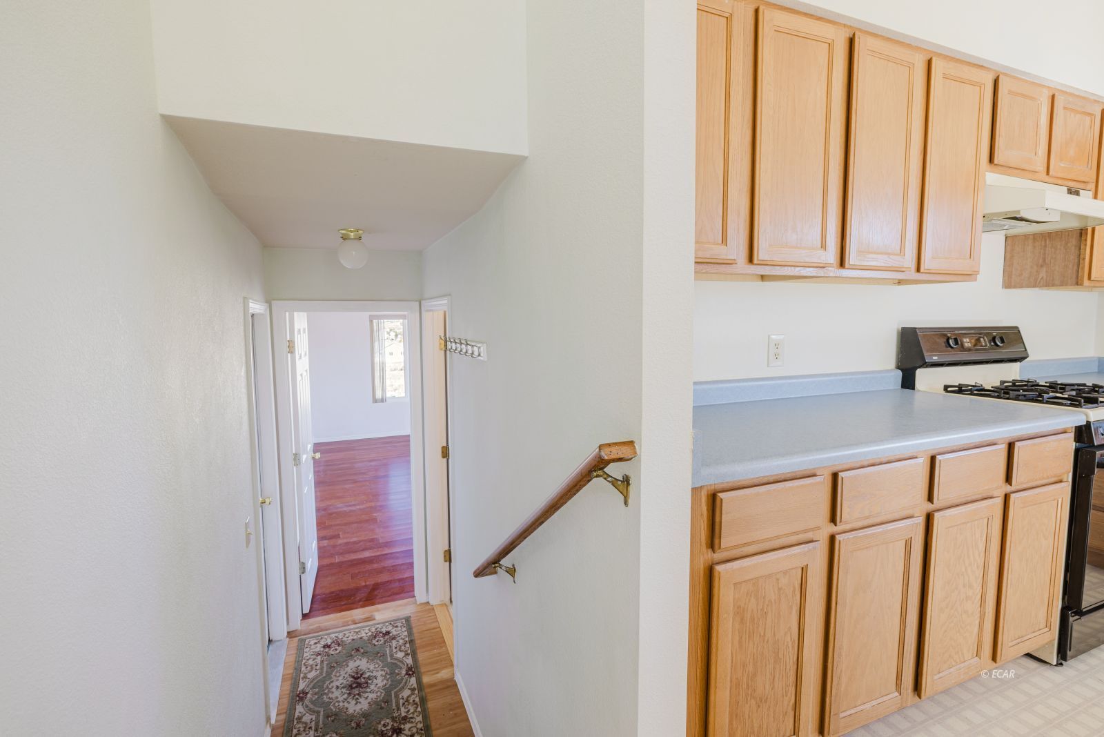 629 Palace Parkway Property Photo 34