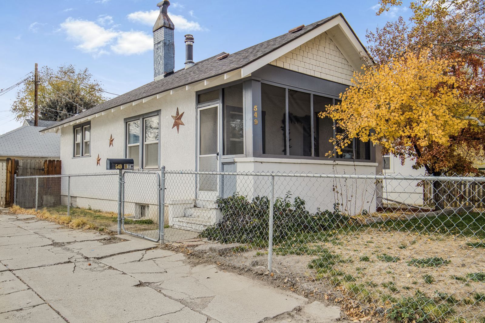 549 11th Street Property Photo 1